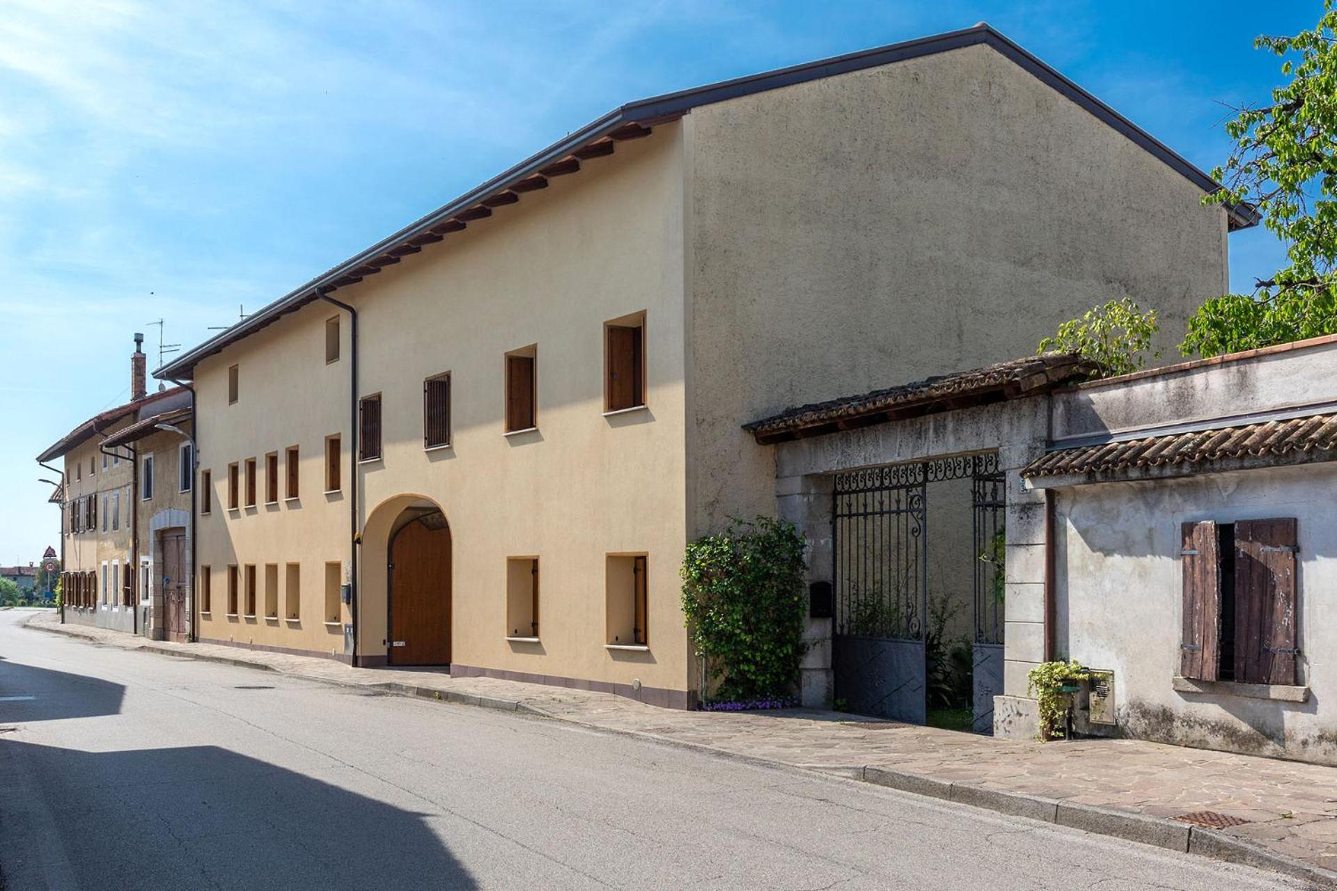 Albergo Diffuso Magredi Виваро Экстерьер фото