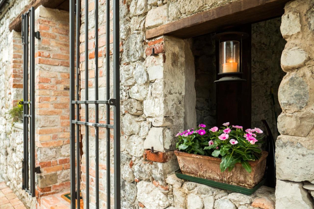 Albergo Diffuso Magredi Виваро Экстерьер фото